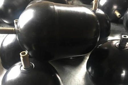 囊式蓄能器壓力嚴重降低？泄漏是主要原因！